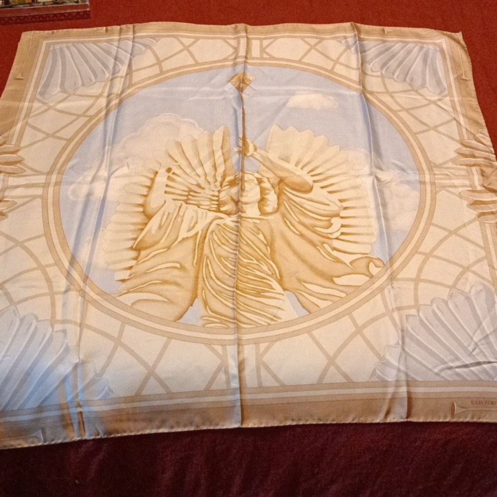 Woman's scarf